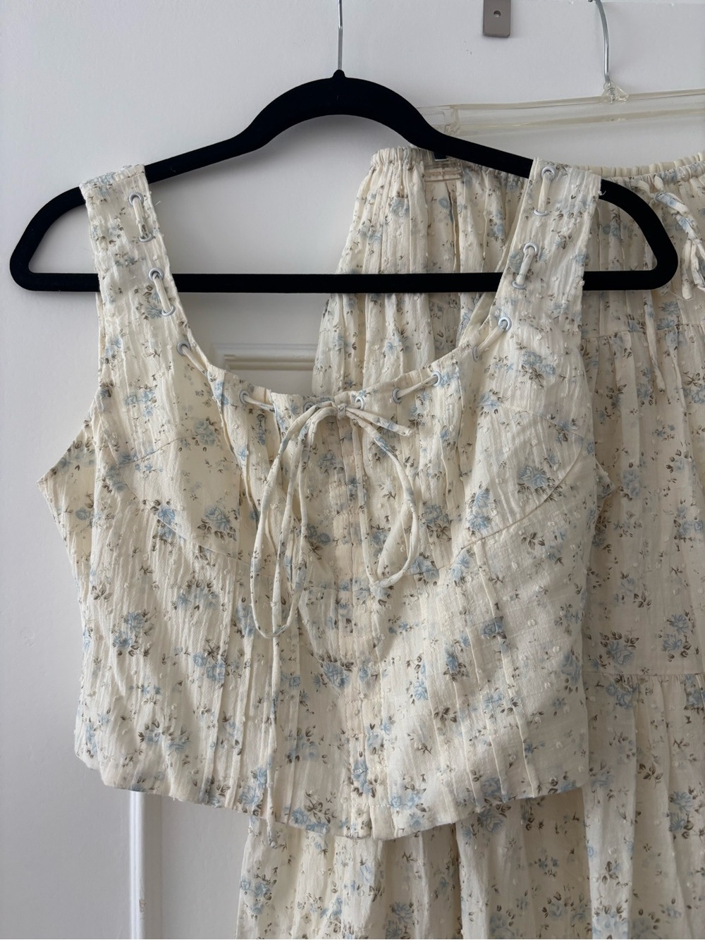 Cream and Blue Medium Skirt and Top Matching Set 100% Cotton - Picture 2 of 6
